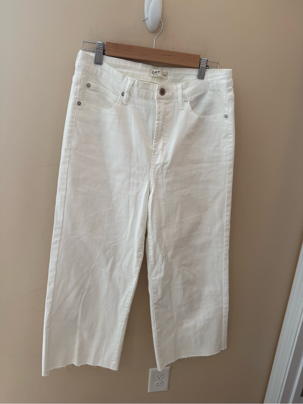 Oat New York White High Rise Wide Leg Raw Hem Denim size 10 30
